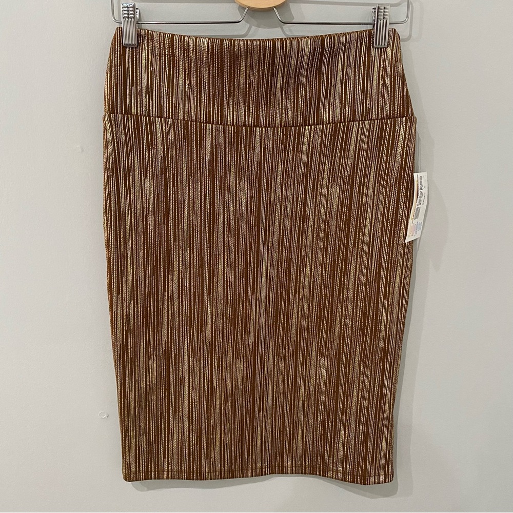 Lularoe “Cassie” skirt size small
